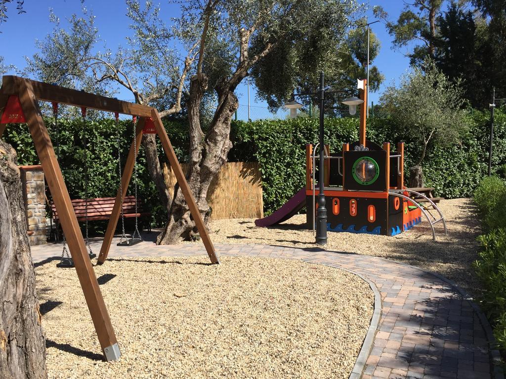 Camping Edy Diano Marina Exterior foto
