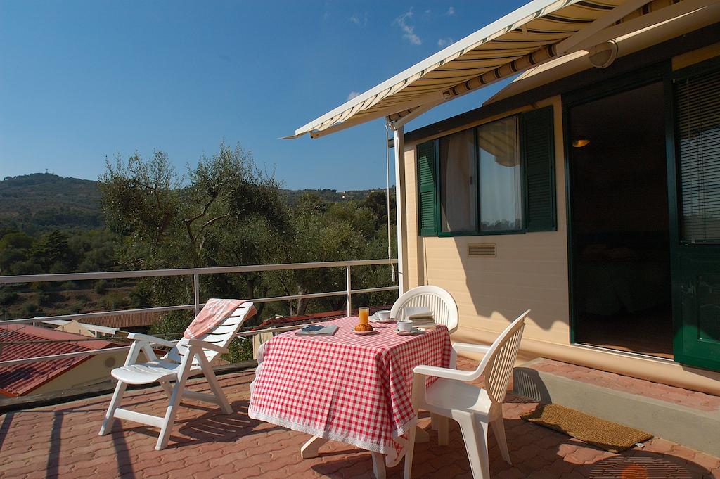 Camping Edy Diano Marina Quarto foto